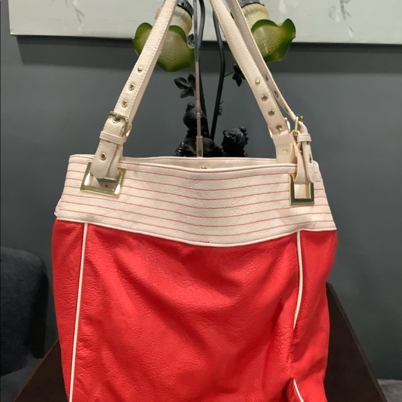 EXTRA LARGE STEVE MADDEN BAG - Picture 2 of 9